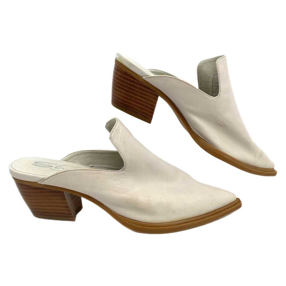 Sbicca Gray Leather Pointed Toe Heeled Mules | Size 7